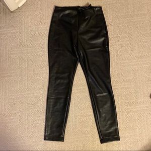 Very Trendy Black Vegan Leather Leggings!
